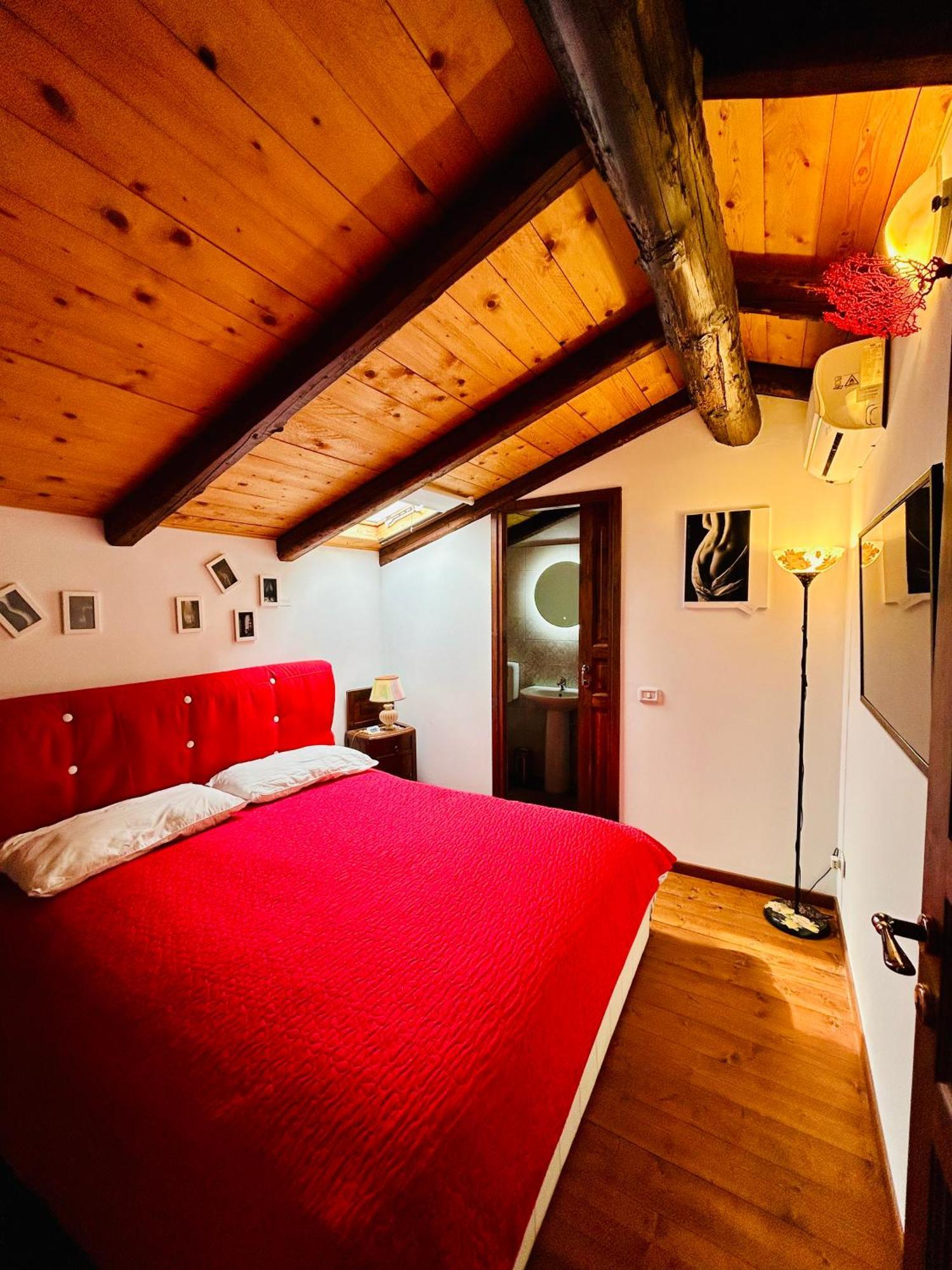 Lisa'S Home Piedimonte Etneo Zewnętrze zdjęcie